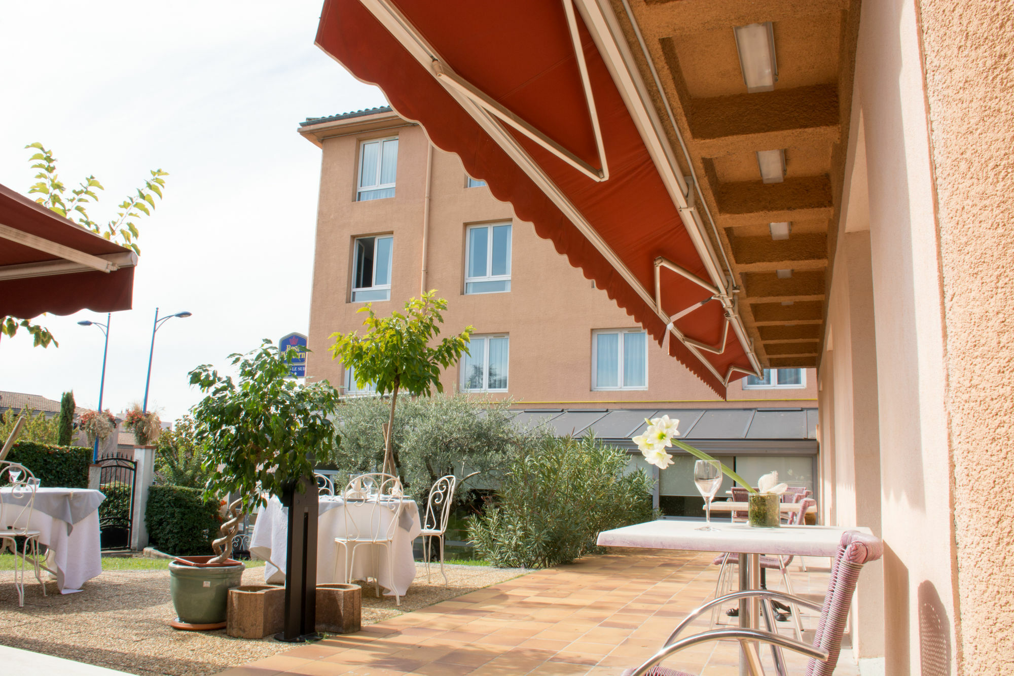 Best Western Hotel Le Sud Manosque Exteriér fotografie