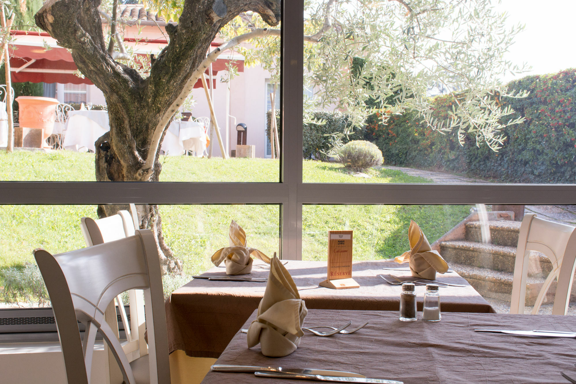Best Western Hotel Le Sud Manosque Exteriér fotografie